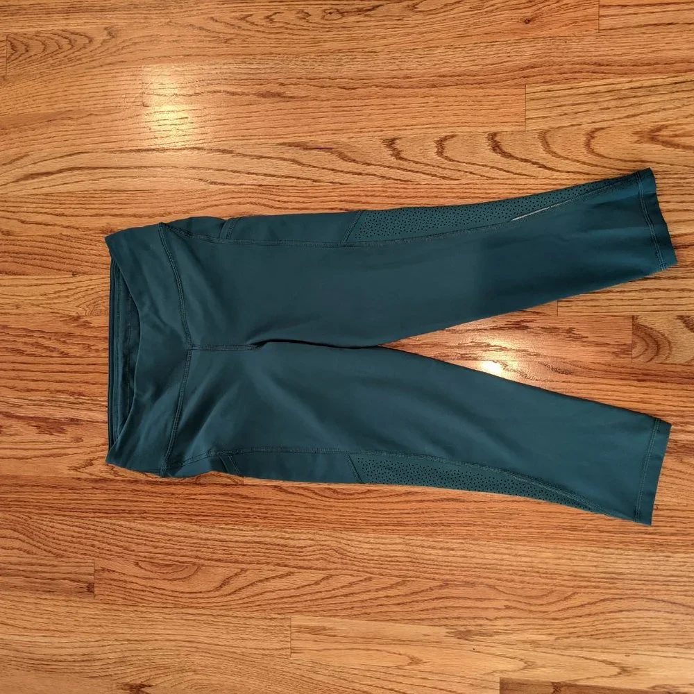 Lululemon Ready To Race Crop 6 Deep Cove 21